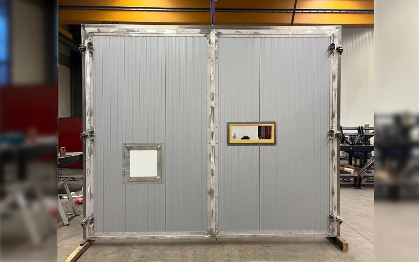 Hähnchenstall Tor nach Kundenwunsch